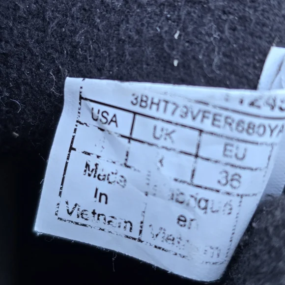 UGG Black Waterproof Boots - Picture 7 of 8